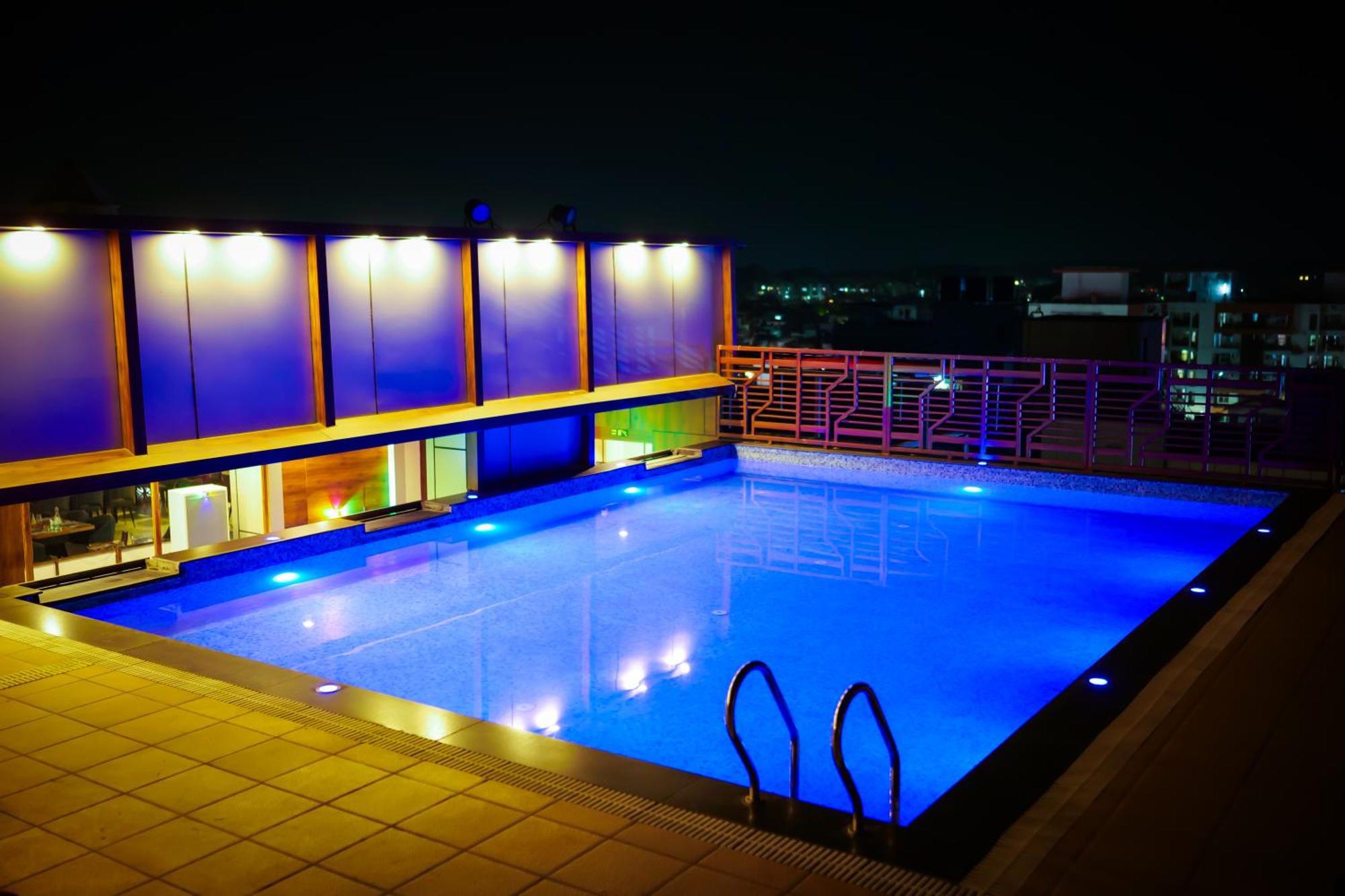 Effotel By Sayaji Dehradun Buitenkant foto